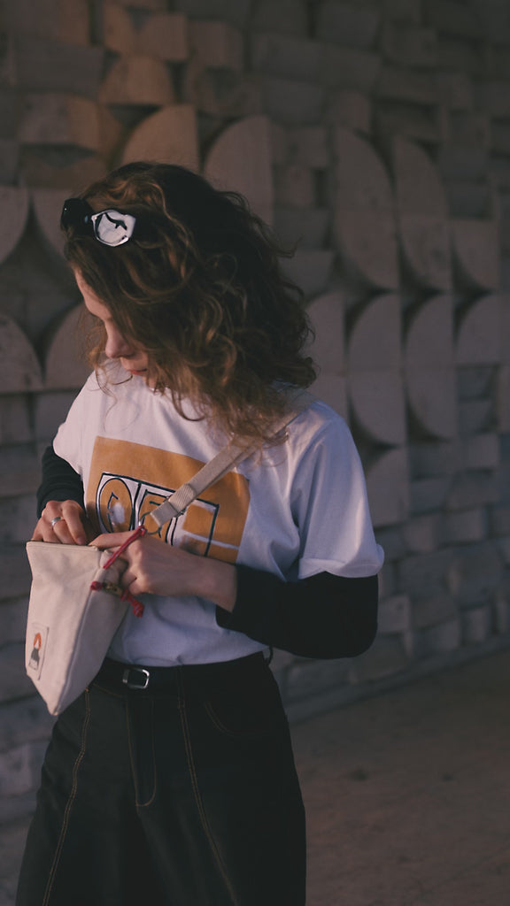SIDE POUCH - WHITE - YKRA