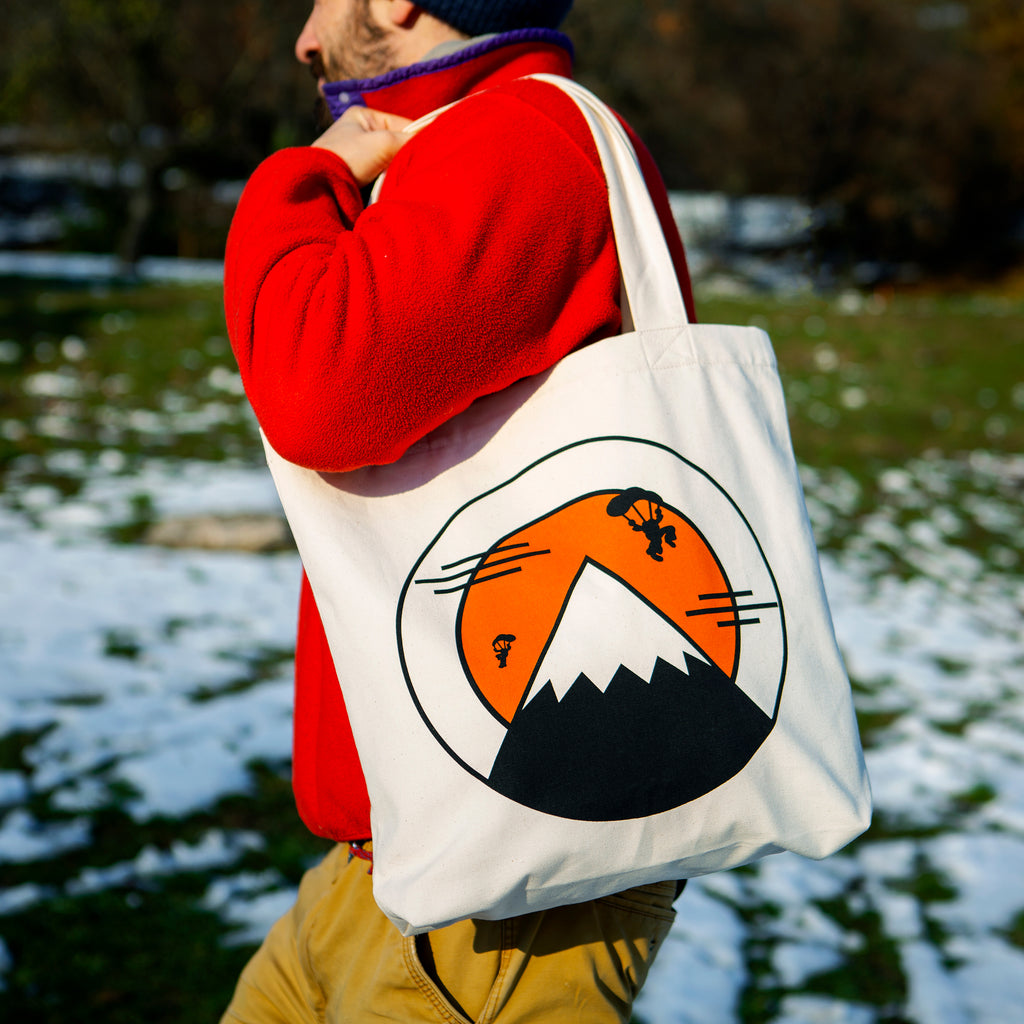 HIKERS TALE TOTE BAG - YKRA